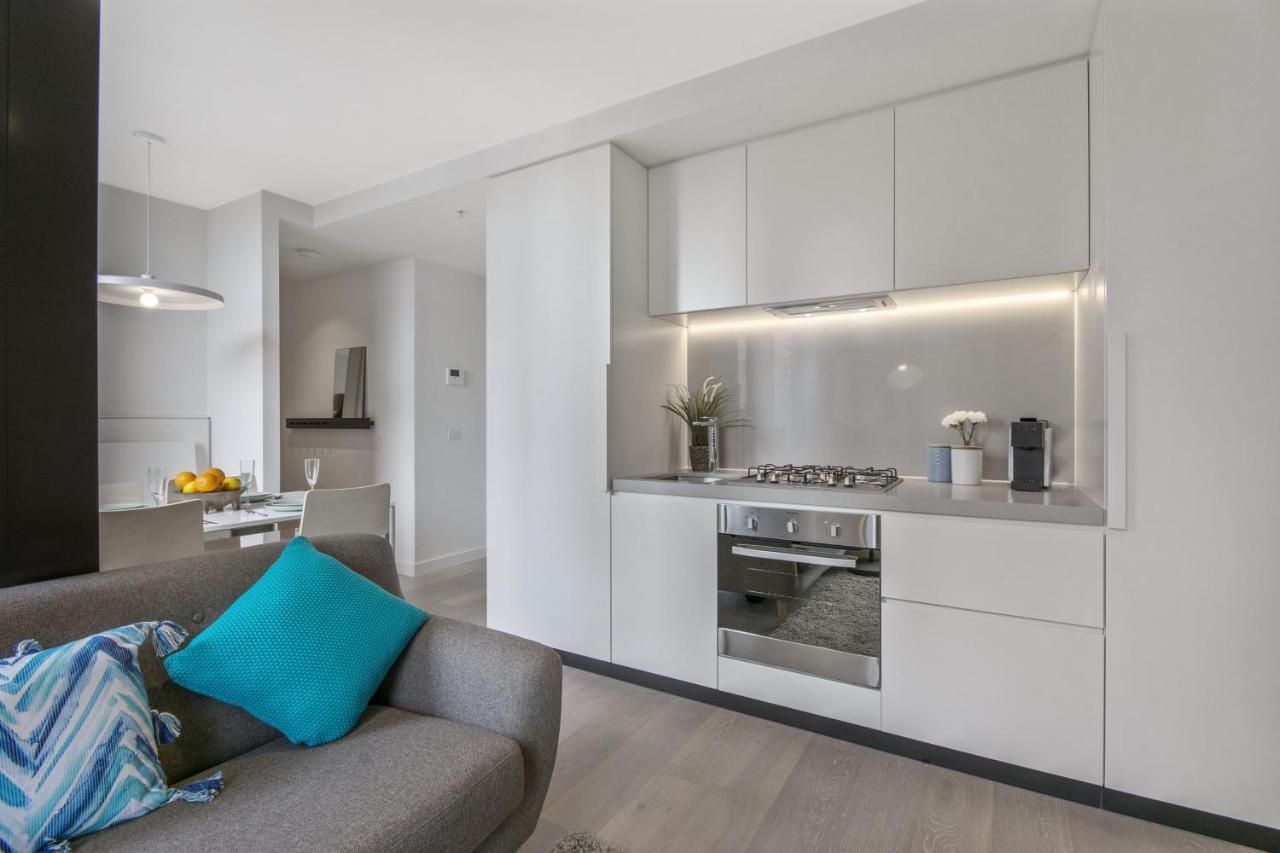 Serviced Apartments Melbourne - Empire Buitenkant foto